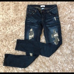 Lola by BCBG distressed jeans